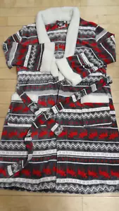 Lazy One Moose Gray/Red/Ivory Fleece Robe Sz L/XL Mid Calf Length - Picture 1 of 12