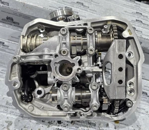 Zylinderkopf links komplett BMW R 1300 GS LC 11127105473 - Bild 1 von 6