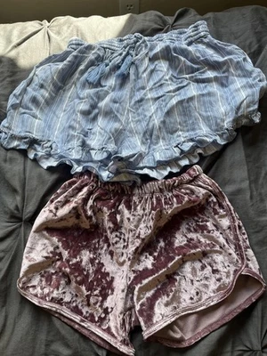 2 pares de pantalones cortos XS cómodos para niñas Foto 1 de 4