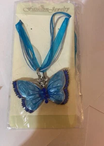 Blauer Schmetterling Anhänger mit Strass buntes Band Kordel Mode Halskette - Bild 1 von 3