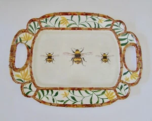 Rachel Ashwell The Farmhouse Bumble Queen Bee Melamine Serving Tray/Wall Decor - Picture 1 of 6