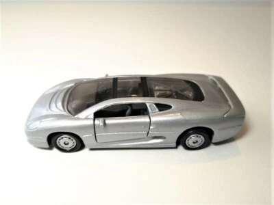 Voiture de collection - Maisto, Jaguar XJ220 1/40 - Photo 1/4