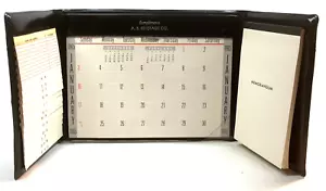 Vintage Werbung Schreibtisch Set - 1965 Kalender Telefon Notizblock in Vinyl Ordner - Bild 1 von 13