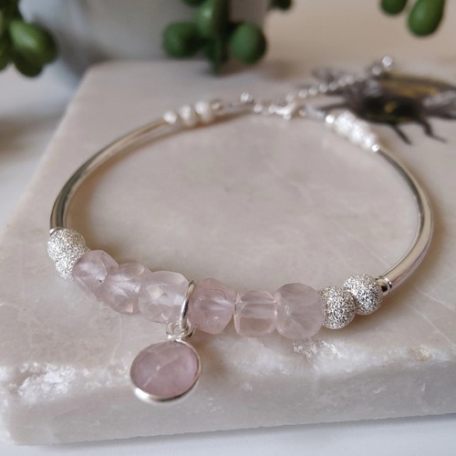 Bracciale Pietra Preziosa Quarzo Rosa e Argento Scintillante. Regalo di San Valentino