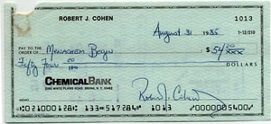 Ein Bankscheck bezahlt an Menachem Begin, von ihm signiert. RRR - Bild 1 von 2