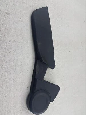 Cubierta de asiento delantera izquierda del lado del conductor Dodge Journey 11-19 negra OEM Foto 1 de 4