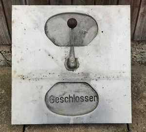 Dieser massive Schalterteller einer Fahrkartenausgabe ist ein besonderes Sammler - Bild 1 von 5