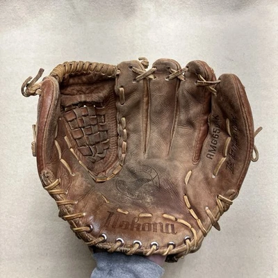 Nokona AMG-650K Professional Model Baseball Glove 13" Right Hand RHT Kangaroo - Image 1 of 4