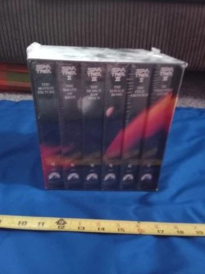 Star Trek The Movie Collection Box Set of 6 Original VHS FACTORY Sealed NIB. Foto 1 de 4