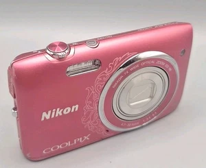 NIKON COOLPIX S3500 DIGITAL CAMERA- Spares, Pink, Please Read Description. - Picture 1 of 8