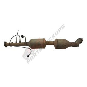 2021 Toyota Hilux Invincible X Catalytic Converter 2016-2023 174010L201 - Picture 1 of 10