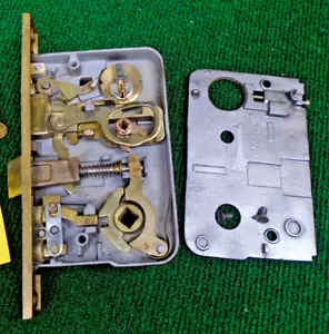 REMANUFACTURED LOCKWOOD T-5000 ENTRY DOOR MORTISE LOCK w/CYLINDER, 2 1/2 (41376) - Picture 1 of 10
