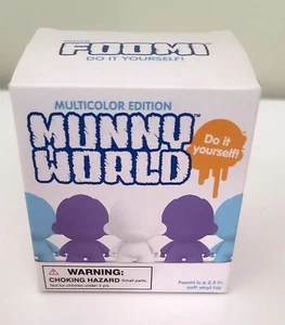 Kidrobot micro MUNNY munnyworld SCATOLA CIECA SINGOLA 2,5 pollici - sigillata e mai aperta - Foto 1 di 3