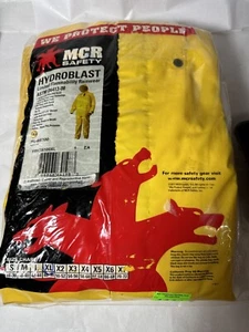 MCR Safety Hydroblast FR Two-Piece Suit - .35mm Neoprene Size: XL - Picture 1 of 3