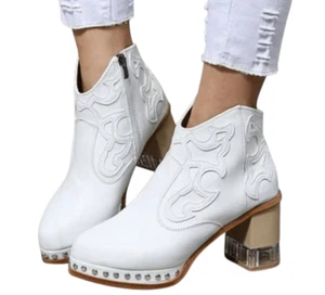Boots White Country Western Cowboy Silver Studded Chunky Heel Ankle Booties - Picture 1 of 11