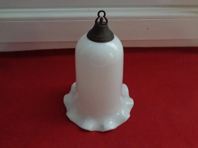 ANCIEN ETOUFFOIR TULIPE OPALINE BLANCHE ETEIGNOIR MOUCHETTE POUR LAMPE - Photo 1/4
