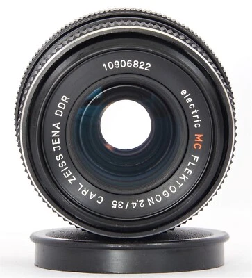 ZEISS MC Flektogon 2.4/35mm MACRO Lens PENTAX M42 Film & DIGITAL SLR & MICRO 4/3 - Image 1 of 4