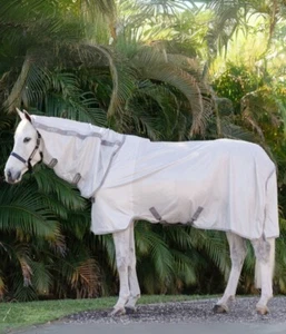 %% Horseware manta mosca Amigo integrada hoja mosca %% - Imagen 1 de 4