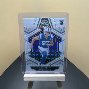 2024 Panini Mosaic Laiatu Latu #315 NFL Mosaic White Prizm Rookie RC SSP/25 🔥 - Imagen 1 de 2