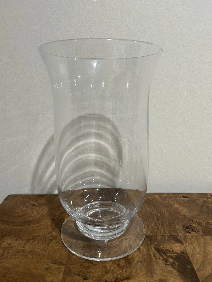 "Candelabro pilar con patas de vidrio transparente Pottery Barn 14"" H" Foto 1 de 4