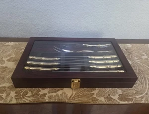 OLD COUNTRY ROSES TÜRKEI SCHNITZSET MIT HOLZETUI & 8 STEAKMESSERN SUPER SELTEN RARITÄT - Bild 1 von 5