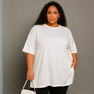 ROCKTHOSECURVES WOMENS Plain White Oversized T-Shirt - Picture 1 of 2