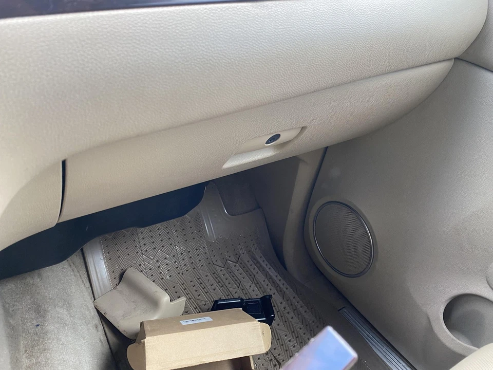 08 09 10 11 12 13 14 Cadillac Escalade Guantera Foto 1 de 1