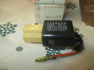 NOS SUZUKI DR125-250-RGV (38610-31X50) TJRN RELÈ SINGOLO - Foto 1 di 4