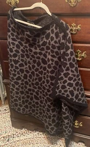 Barefoot Dreams Cozychic Leopard Poncho One Size Plus Cheetah Print NWT Expresso - Picture 1 of 9
