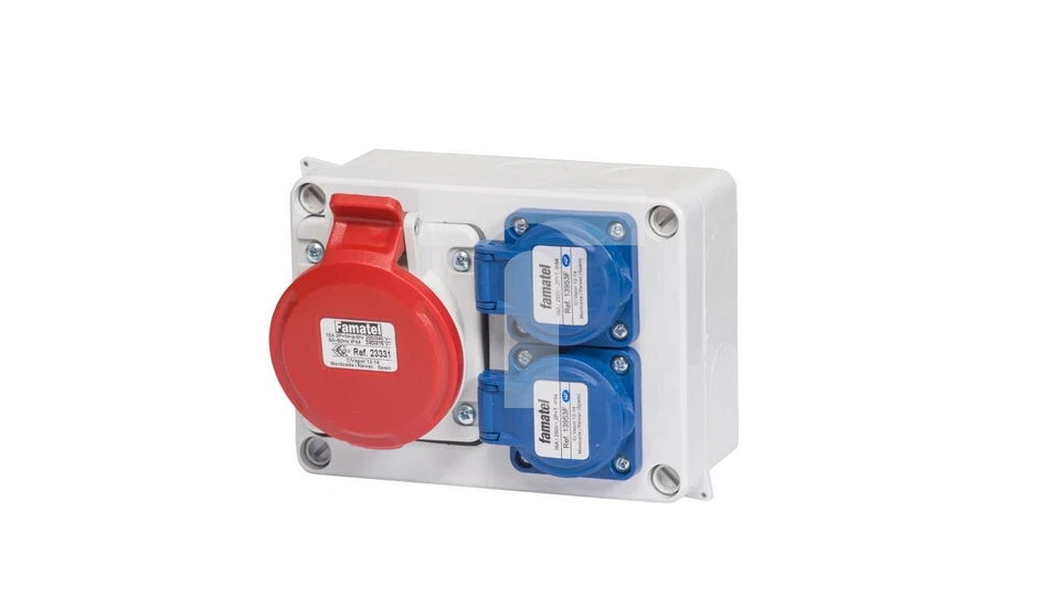 Distribution box RW3073 1xCEE 16A 5P 400V IP44 2xGS 16A 3P 230V IP54 3073 /T2UK - Image 1 of 1