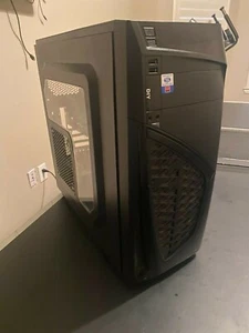 CUSTOM BUILT Gaming PC Intel Core i5 AMD Graphics Card - Picture 1 of 4