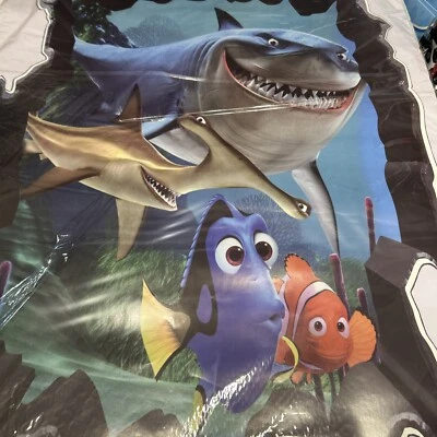 "Pegatina de pared Finding Nemo agujero en la pared decoración pegatina calcomanía de pared 25"" X 18""" Foto 1 de 4