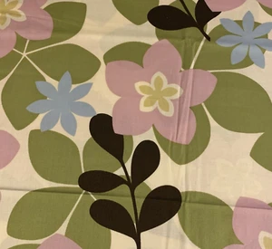 City Blooms Stoff von Kitty Yoshida für Benartex grün lavendelbraun blau 1 + Yds - Bild 1 von 16