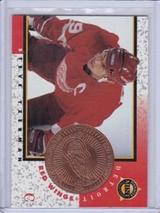 Steve Yzerman 1997 Pinnacle Mint Bronze Hockey Card 5 Grade MT