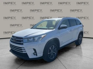 2019 Toyota Highlander XLE - Picture 1 of 12