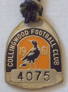 Collingwood Magpies AFL-VFL Vintage 1967 Members Badge - Hard to Find K.G. Luke - Picture 1 of 6