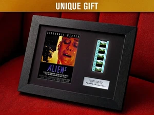 Alien 3 (1992) zertifizierte Kleinbildfilmzellen in einem LED-Rahmen mit Hintergrundbeleuchtung - Bild 1 von 10
