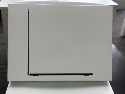 15- inch MacBook Air Black with Apple M3 chip (8GB unified memory 256GB SSD) - Image 1 of 3