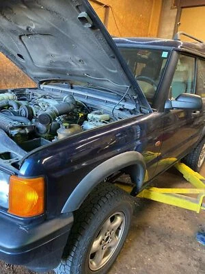 Conjunto de filtro de aire usado se adapta a: Land Rover Discovery 1999 4,0 L serie II grado Foto 1 de 4