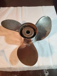 Michigan Wheel  13-1/4" x 17" RH 3-Blade Propeller 539-17 - Bild 1 von 12