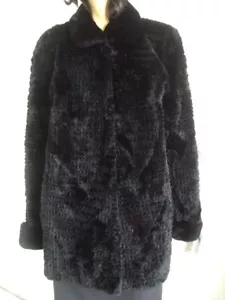 NUOVISSIMA GIACCA IN PELLICCIA CASTORO NERA TAGLIATA DONNA TAGLIA 6-8 -$1000 DI SCONTO - Foto 1 di 1