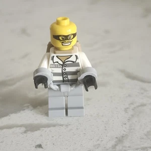Lego Minifigure City Jail Prisoner 86753 Cty0457 - Picture 1 of 5