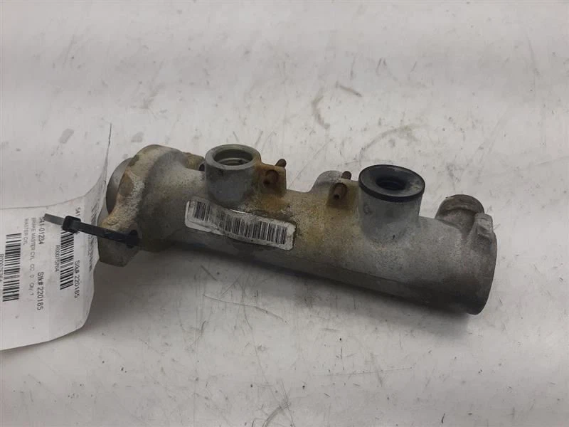 Тормозной главный цилиндр двигателя сквозной 10/30/04 03-05 Dodge Ram 2500 05093407AA - Изображение 1 из 4