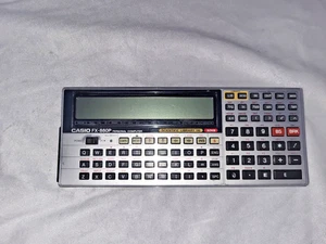 Calculadora de computadora personal CASIO FX-880P 116 lib 32k básica - Imagen 1 de 4