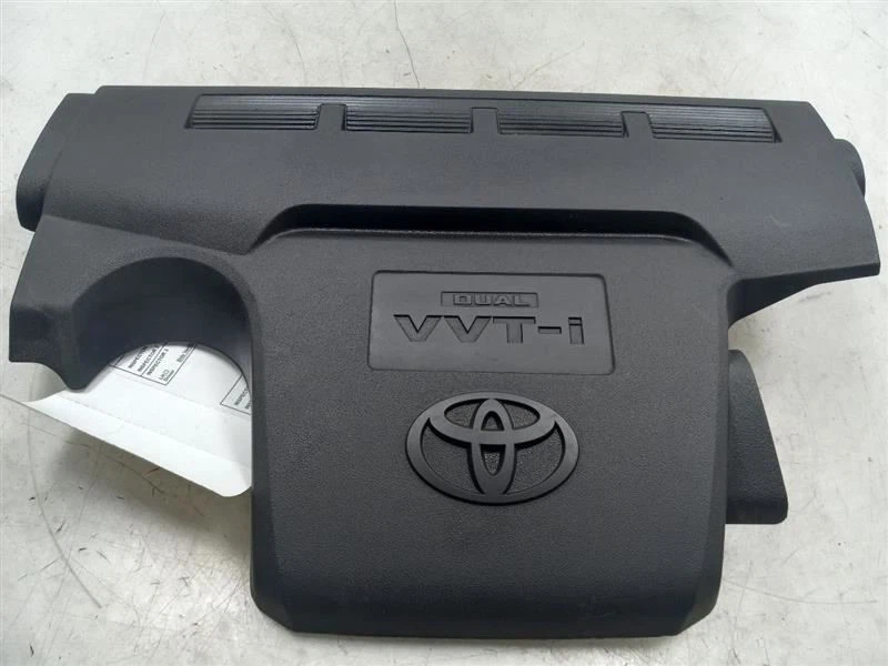 Toyota Camry LE 2014 2,5 L VVT-I cubierta del motor  Foto 1 de 4
