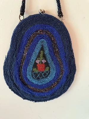 Antiguo Bolso Cartera con Cuentas Años 20 Azul Negro Escena Floral en Centro Cuentas Extra Foto 1 de 4