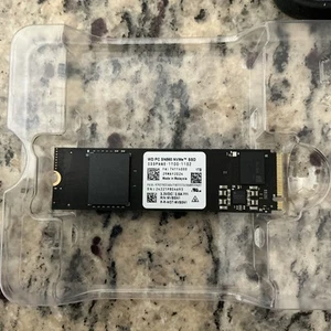WD PC SN560 NVMe SSD 1TB FROM ASUS ROG ALLY X - Bild 1 von 3