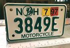 MOTORCYCLE - NEW HAMPSHIRE -1997 license plate, Old Man graphic - very nice orig