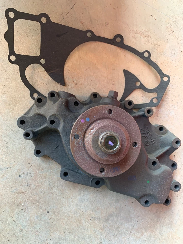 Bomba de agua A1 Cardone 59-8304 Foto 1 de 4