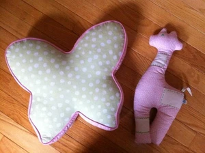Pottery Barn Kids Butterfly Only Pink Green Girls Decorative Euc - Picture 1 of 2